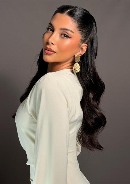 Nona, makeup artist in Dubai